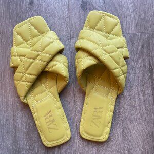 ZARA Lime Green Sandals Size US 8/ EU39